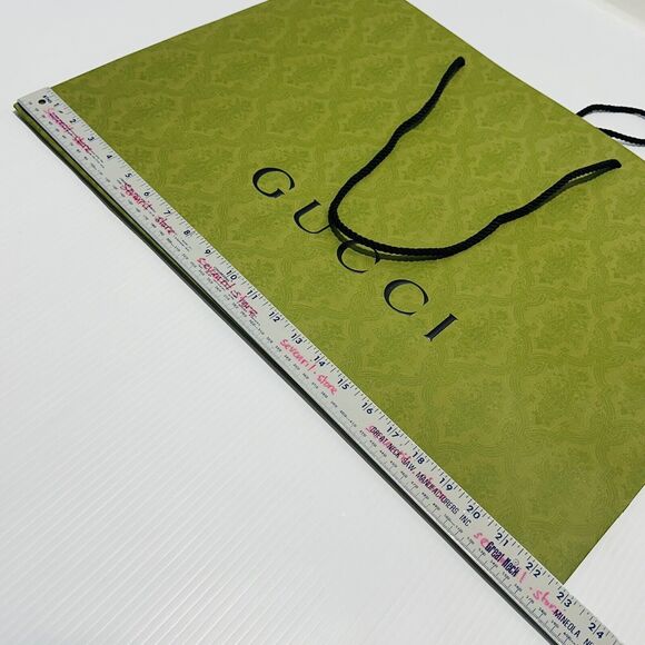 GUCCI Authentic Paper Shopping Gift Bag Tote Green Damask Print Embossed 23x17x8 - Picture 4 of 6